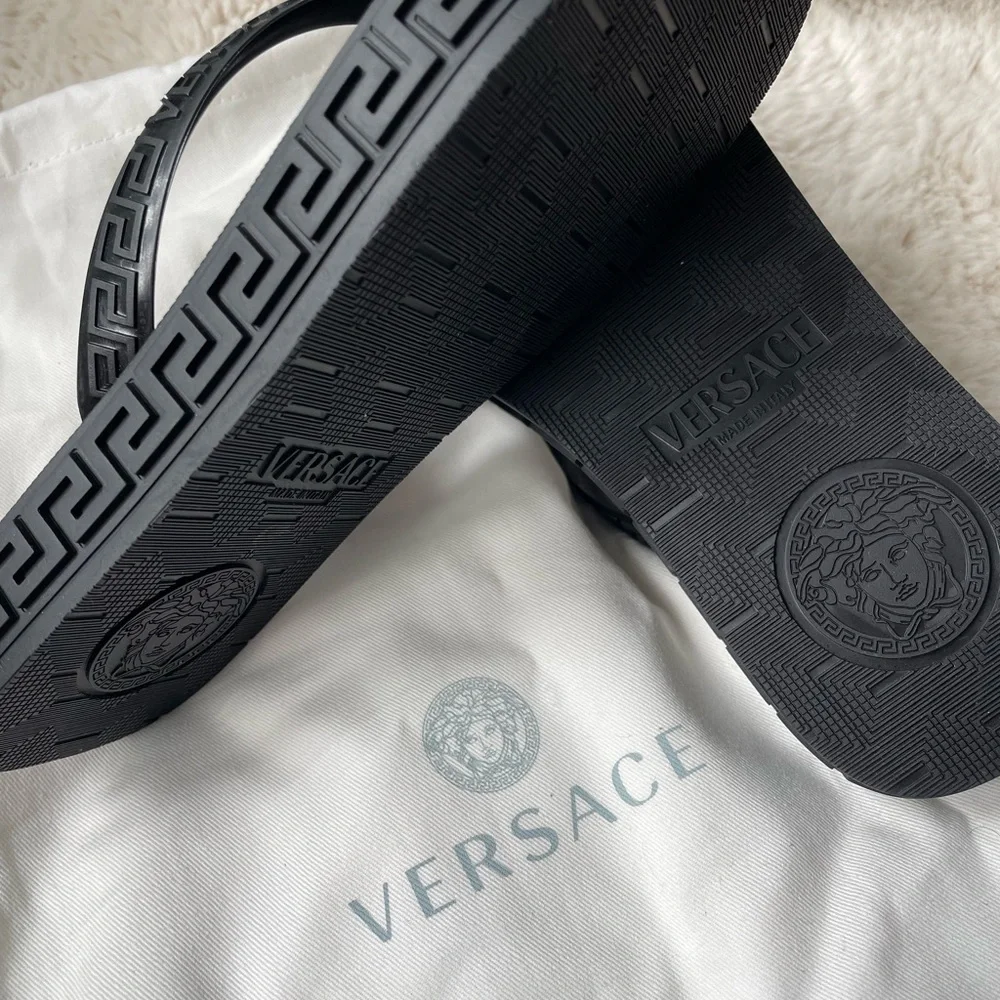 Versace black flip flops summer US5 - Picture 5 of 7